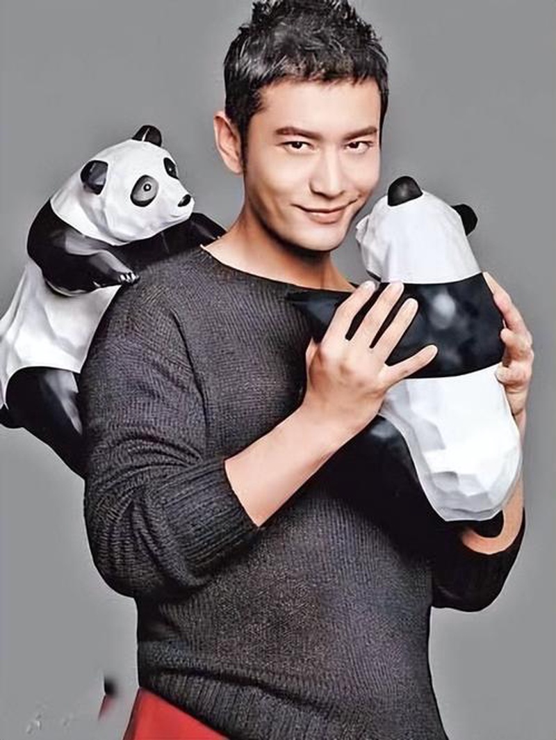 黄晓明闪现妇产医院全员吃瓜？终究是颈椎背了锅！